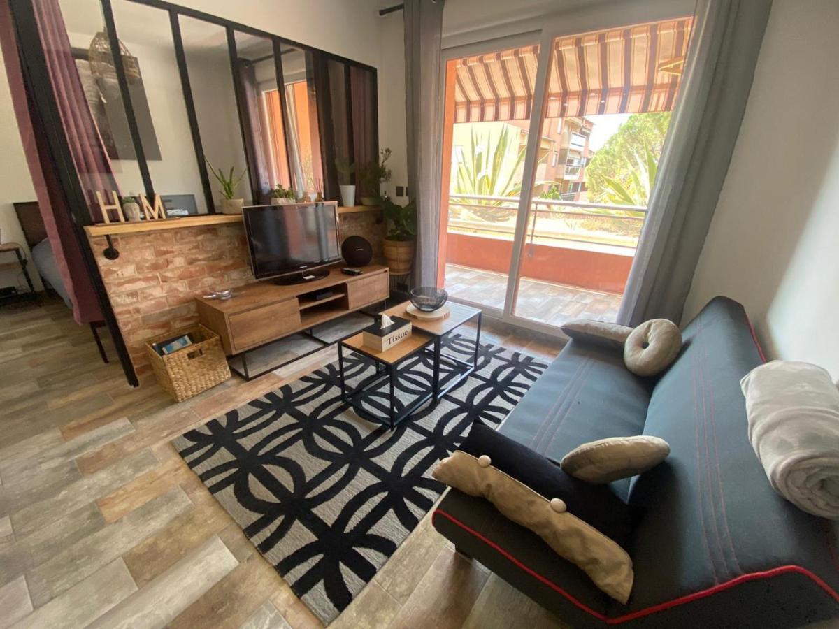 Appartement Vue Mer Avec Place De Parking Privee Sainte-Maxime Exterior photo
